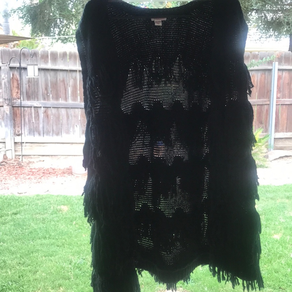 Fringe sweater vest